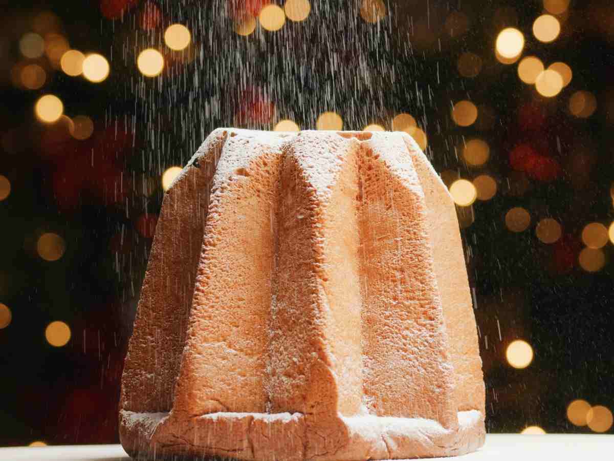 Pandoro natalizio